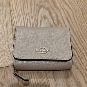 Coach Beige Leather Wallet